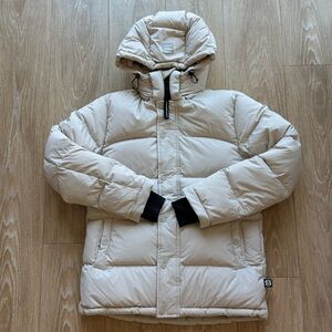 Aritzia Super Puff Original Climatte Regular in Haze Gray